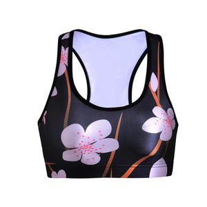 Soutien-gorge de sport personnalisé sublimé pour femme – Vêtement de sport respirant en tissu doux haute performance pour la gym, l'entraînement, la course et le yoga - Product Image 2