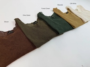 Poncho en tricot style bohème en coton brut, chemisier de festival à manches larges et fluides pour tenues décontractées et de vacances - Product Image 3