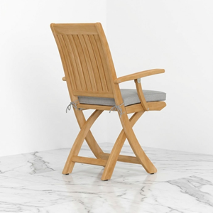 Chaise de plage pliante en teck pour hôtel, restaurant, station balnéaire, fauteuil d'extérieur avec dossier à lattes, accoudoirs courbés, assise en bois massif et coussin - Product Image 4