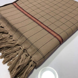 Nouvelle Arrivée Automne Hiver Chaud Châle en Pure Laine à Carreaux Tricoté à Rayures Motif Points Colorés Couverture à Pompons Écharpe Enveloppante - Product Image 1