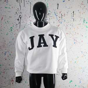 Sudadera JAY WHITE con cuello alto 100% NEGRO, sudadera con bordado aplicado y cuello ancho, URBAN PRODUCTIONS - Product Image 2