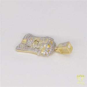 Statement Religious Pendant With Iced Out Crown And Luxury Shine - Product Image 5