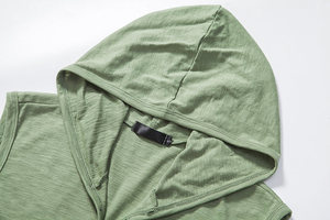 Sudadera con capucha sin mangas para hombre, de corte ajustado, lisa, teñida, de lana peinada, transpirable, para otoño y verano. - Product Image 5