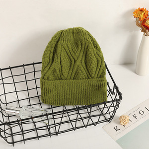 Gorro de Punto Geométrico Rosa, Unisex, Casual, para Invierno, Ajustable de 56-58 cm, Tejido a Mano con Material de Algodón - Product Image 2