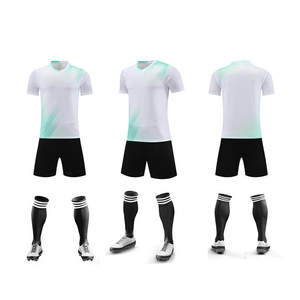 Conjunto de Uniforme de Fútbol para Adultos, Camiseta y Pantalones Cortos Básicos, Transpirables, Casuales de Verano, para Entrenamiento de Equipo, Antibacterianos, con Logotipo Personalizado - Product Image 3
