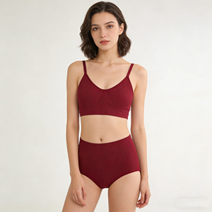 Conjunto deportivo de yoga transpirable para mujer, primavera y verano, chaleco deportivo sin costuras con sostén tipo tanga. - Product Image 1