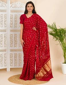 Sari Tradicional Gajji Silk Bandhani con Estampado en Relieve para Bodas y Fiestas - Product Image 3