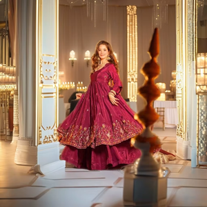 Costume Anarkali de luxe en soie lourde avec travail de sequins |   Salwar Kameez traditionnel pour femmes, pour mariage, fête, Diwali, séchage rapide - Product Image 1