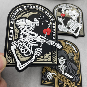 Patch en caoutchouc 3D Tête de mort homme, 2D 3D Dimensions, pour clubs de paintball, ski, moto, logos, équipement tactique, urgence, style russe, tactique - Product Image 1