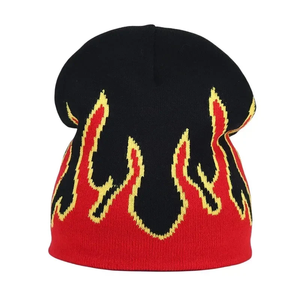 Gorro de Punto con Diseño de Llamas Personalizado, Rojo, Negro y Amarillo, Unisex, Estilo Urbano, Gorro de Invierno para Adultos - Product Image 1