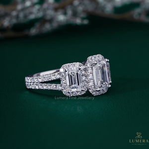 Anillo de compromiso solitario de oro de 9K, 10K, 14K, 18K con esmeralda de 3.74 quilates y diamante cultivado en laboratorio de corte redondo, color DE, claridad VS VVS - Product Image 2