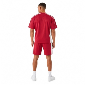 Ensemble de t-shirts pour hommes en coton rouge à col rond avec bandes latérales blanches, shorts décontractés d'été, vêtements de sport respirants en tricot - Product Image 2
