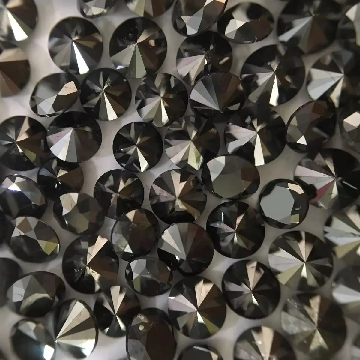 काला हीरा ढीला रत्न नंगे फैक्टरी थोक गोल आकार काला प्राकृतिक हीरा थोक शीर्ष गुणवत्ता