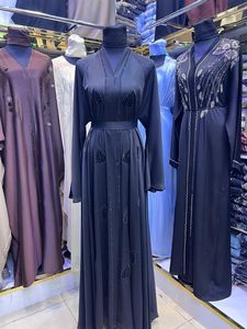 Abaya Modeste de Dubaï en Gros, Perlée et Pailletée, à Manches Longues, Traditionnelle Musulmane, Faite à la Main, pour Mariage, Respirante, Col en V pour Femme - Product Image 6
