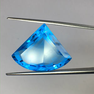 Topacio Azul Suizo Natural, Corte Elegante, Calidad AAA, Brillo Superior, Perfecto para Joyería, Precio Económico - Product Image 4