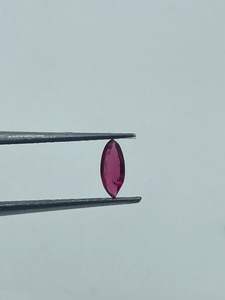 Espinela Natural Roja Facetada Corte Marquesa para Anillos y Joyería de Alta Calidad 0.56 Quilates - Product Image 4