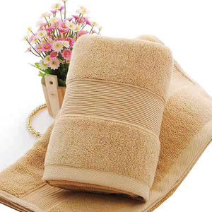 Serviette de Bain de Luxe Haute Qualité Personnalisée 400g à 700g Épaisse Moelleuse Douce en Tissu Éponge pour Salle de Bain, Ensemble de Serviettes 100% Coton OEM ODM - Product Image 2