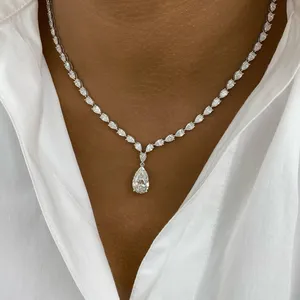 สร้อยคอเพชรทรงลูกแพร์ Tishya Diamond 19.6 กะรัต รับรองโดย IGI ทองคำขาว 14K สร้อยคอเพชรเทียมทรงลูกแพร์สุดหรูสำหรับผู้หญิง - Product Image 4