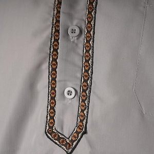 Best Selling Three Quarter <b>Men</b> Thawb Ethnic Khamis Arab Islamic Premium <b>Thobe</b> Breathable Custom Cotton Omani Thobes for Man - Product Image 2
