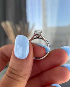 Anillo de Compromiso Solitario con Diamante de Corte Ovalado de Moissanita para Mujer, Plata 925 Original, Joyería Fina para Cumpleaños, Regalo Encantador para Ocasiones Especiales - Product Image 3