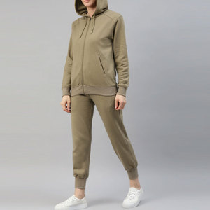 Low Moq Custom Design Women <b>Tracksuits</b> Outdoor Use Women Clothing Solid Color <b>Plain</b> <b>Tracksuit</b> - Product Image 2