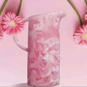 Carafe en résine artisanale de luxe avec poignée colorée, carafe décorative pour la cuisine, la salle à manger et les cadeaux dans les restaurants - Product Image 3