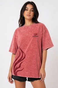 Camiseta de mujer con efecto acid wash, algodón suave, corte holgado, estilo vintage desgastado, tela transpirable para uso diario informal y un look cómodo. - Product Image 1