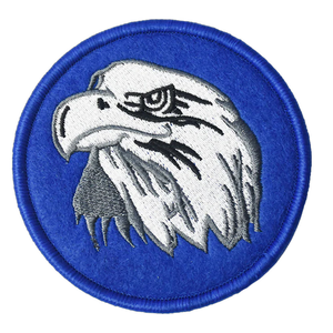 Parche Bordado Circular con Cabeza de Águila sobre Fondo Azul, para Coser en Tela - Product Image 4
