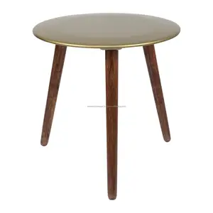 Tavolo d'angolo In stile Design di tendenza per arredamento per interni In alluminio placcato oro e legno gamba laterale centrare tavolo In vendita caldo