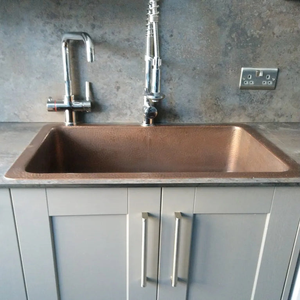 Fregadero de cocina de cobre martillado de un solo seno y pared simple, estilo rústico moderno, para cocina, villa o restaurante - Product Image 6
