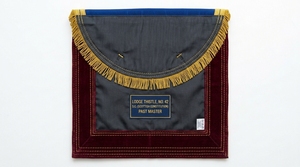 Tablier maçonnique personnalisé brodé en velours bleu avec franges dorées et insigne à coudre |   Tablier de cérémonie maçonnique, Regalia de loge - Product Image 6