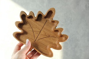 Assiette de service en bois faite à la main, polie, à compartiments, style nordique, idéale pour les apéritifs et les fêtes, parfaite pour la maison et les restaurants - Product Image 2