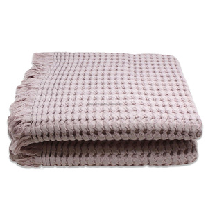 Magnifique couverture de canapé en nid d'abeille de couleur moutarde, légère et facile à transporter, couverture décorative à franges en gaufre pour lit - Product Image 5