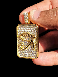 Colgante de Lujo Chapado en Oro de 18K y Plata 925 con Moissanita, Diseño Ojo de Horus, Micro Pavé Iced Out, Unisex, para Fiesta - Product Image 4
