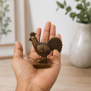 SHUBHAM - Figura de Gallo de Latón Macizo Hecha a Mano, Estatua de Pájaro de Latón Antiguo, Adorno para el Hogar, la Oficina y como Regalo - Product Image 3