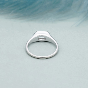 Bague de fiançailles et de mariage en or jaune 14 carats avec diamant de laboratoire taille émeraude 1 carat, cadeau de fête, bijoux - Product Image 2