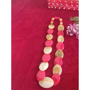 Collar de Resina Transparente Hecho a Mano, Colgante de Resina Epoxi, Joyería de Moda, Regalo para Mujer, Diseño Único en Resina - Product Image 3