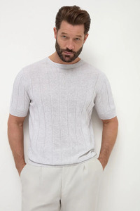 Camisetas de Hombre de Alta Calidad, Diseño Premium, Cómodas, Lisas, Básicas, Modernas, Lujosas, Suaves, Transpirables, Estampadas, Sólidas, Ajustadas, para Uso Diario - Product Image 1