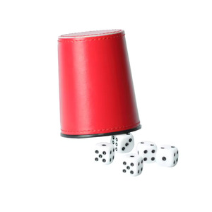 Gobelet à dés en PU rouge avec 5 dés blancs, design classique, rangement durable pour adultes, utilisation pour les jeux de hasard - Product Image 1
