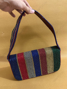 Sac à bandoulière de luxe fait main en perles rayées avec fermeture éclair unique, sac à main de soirée tendance, OEM ODM Privé - Product Image 5