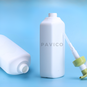 Bouteille de shampoing en plastique HDPE blanc de 1300 ml certifiée ISO 9001 avec pompe, design personnalisé et impression sérigraphique OEM/ODM, Nouveauté Pavico - Product Image 4