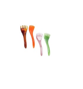 Elegante peine de resina para el cuidado del cabello, para desenredar suavemente y una rutina de masaje capilar cómoda - Product Image 3