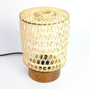 Lámpara de mesa de lujo hecha a mano con pantalla de bambú, lámpara de mesa con pantalla tejida de alta calidad. - Product Image 2