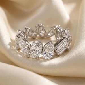 แหวนเพชรทรงผสมแบบ Eternity Band - ทอง 9k, 14k, 18k - Product Image 1
