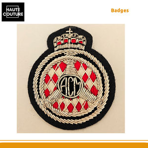 Insignia Cosida a Mano de Alta Calidad – Diseño de Corona Roja y Plateada de 5×6 cm para Chaquetas a Precio Directo de Fábrica - Product Image 6