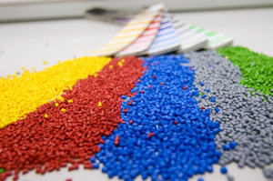 Masterbatch de Color de Alta Calidad para Moldeo por Inyección, Extrusión y Soplado de Películas de PE y PP - Product Image 1