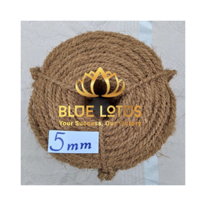 Corde en fibre de coco pure de qualité supérieure, origine Ben Tre, pour usage professionnel, outil de décoration artistique, culturel - Product Image 1