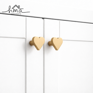 Elegant Brass Heart Shape Cabinet <b>Knob</b> Decorative <b>Drawer</b> Pull Handle for Kitchen Cupboard Wardrobe Furniture Decor - Product Image 1