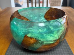 Best Selling Handmade Epoxy Resin Bowl Decorative <b>Storage</b> Bowl for Home <b>Table</b> Decor Available at Excellent Price - Product Image 4