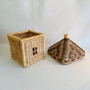 Casa de juegos de mimbre de la mejor calidad, mini casitas de campo tejidas a mano, juguete para bebés y niños pequeños - Product Image 2